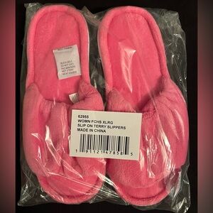NWT Women’s Pink Terry Cloth Slippers - Soft & Cozy Slip On Style House Shoes XL